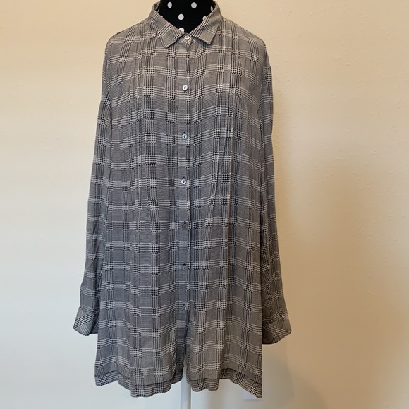 Two JJill long, Rayon shirts - Picture 5 of 8